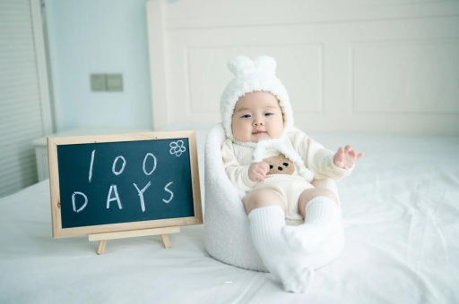 南漳七个月宝宝伸舌头